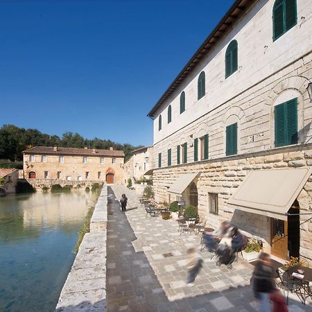 Albergo Le Terme Баньо-Виньони Экстерьер фото
