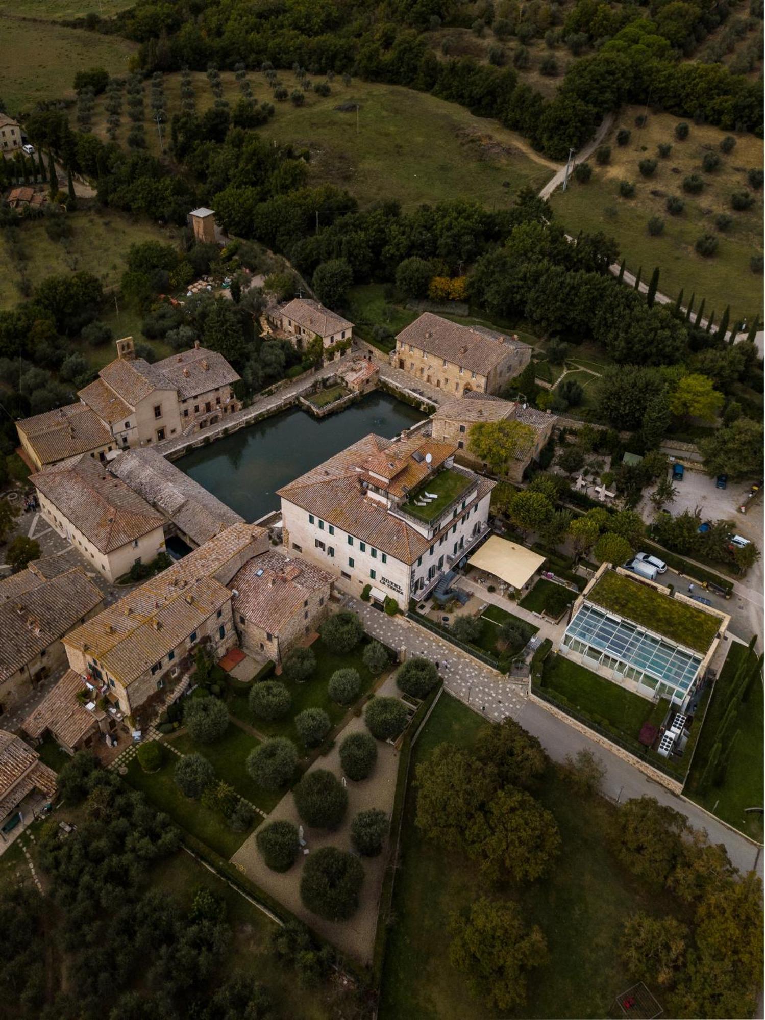 Albergo Le Terme Баньо-Виньони Экстерьер фото